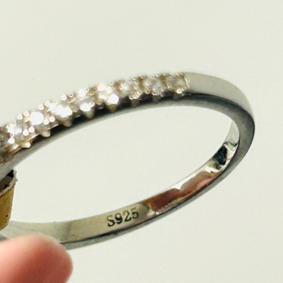 S925 Sterling Silver Radiant Cut Blue Vintage Cubic Zirconia Ring - Picture 12 of 12